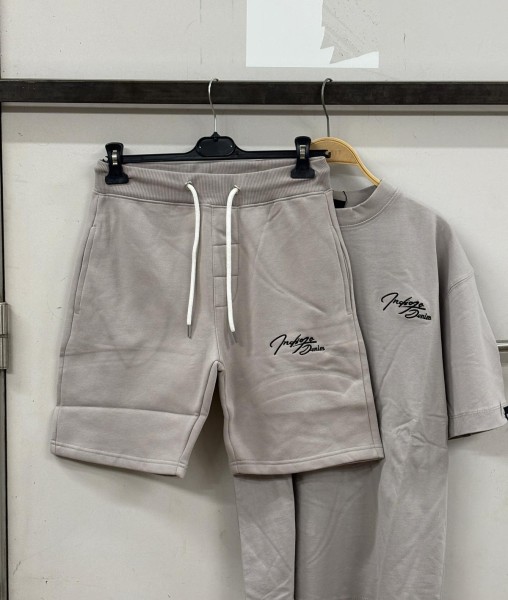 Ensemble Short