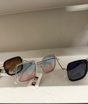 LUnettes Inspi John Dalia